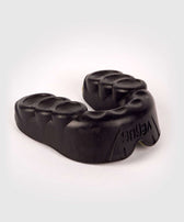 Bucal muay thai Venum challenger gel negro kakhi