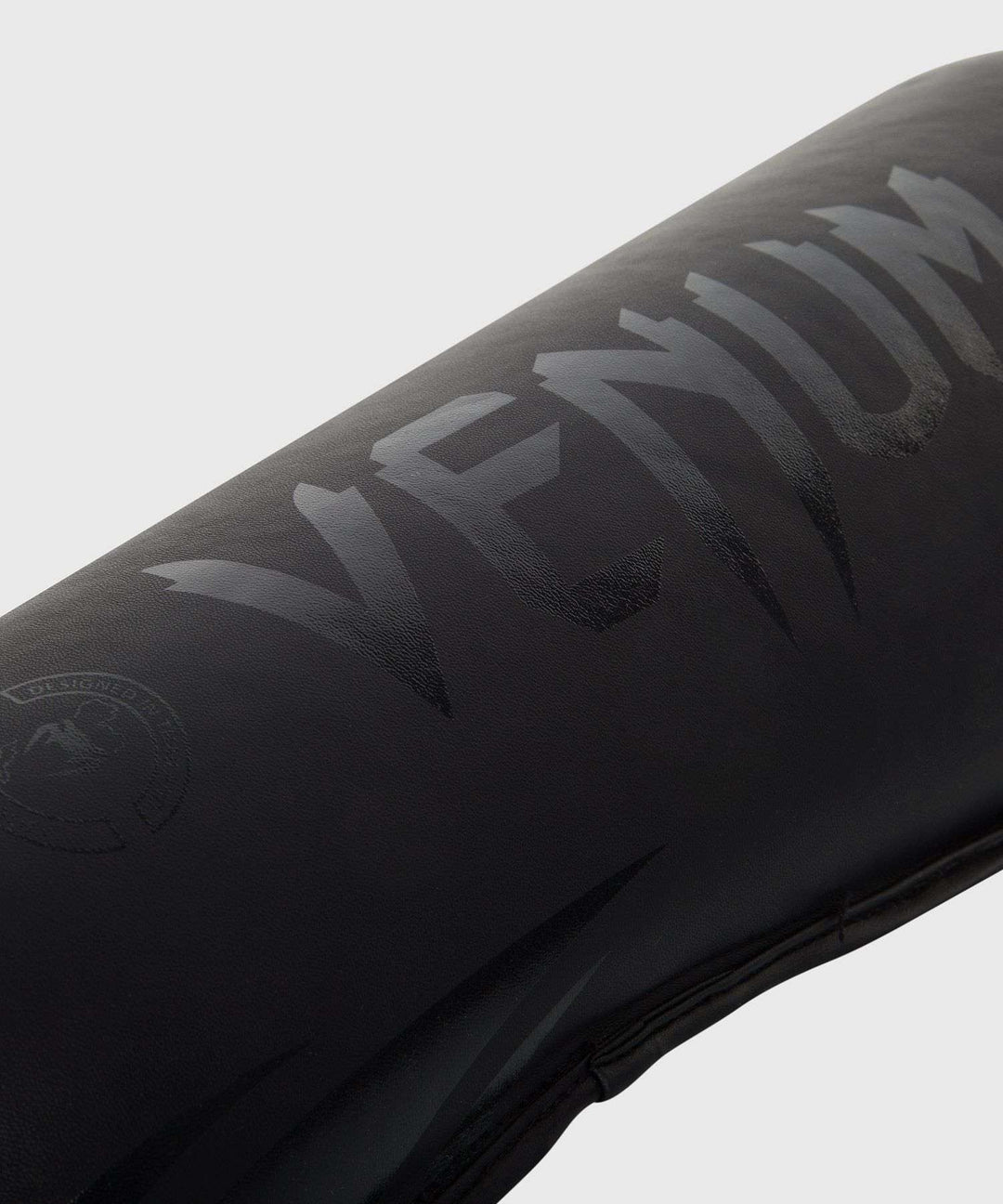 Espinilleras muay thai Venum challenger negro negro 1