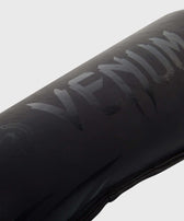 Espinilleras muay thai Venum challenger negro negro