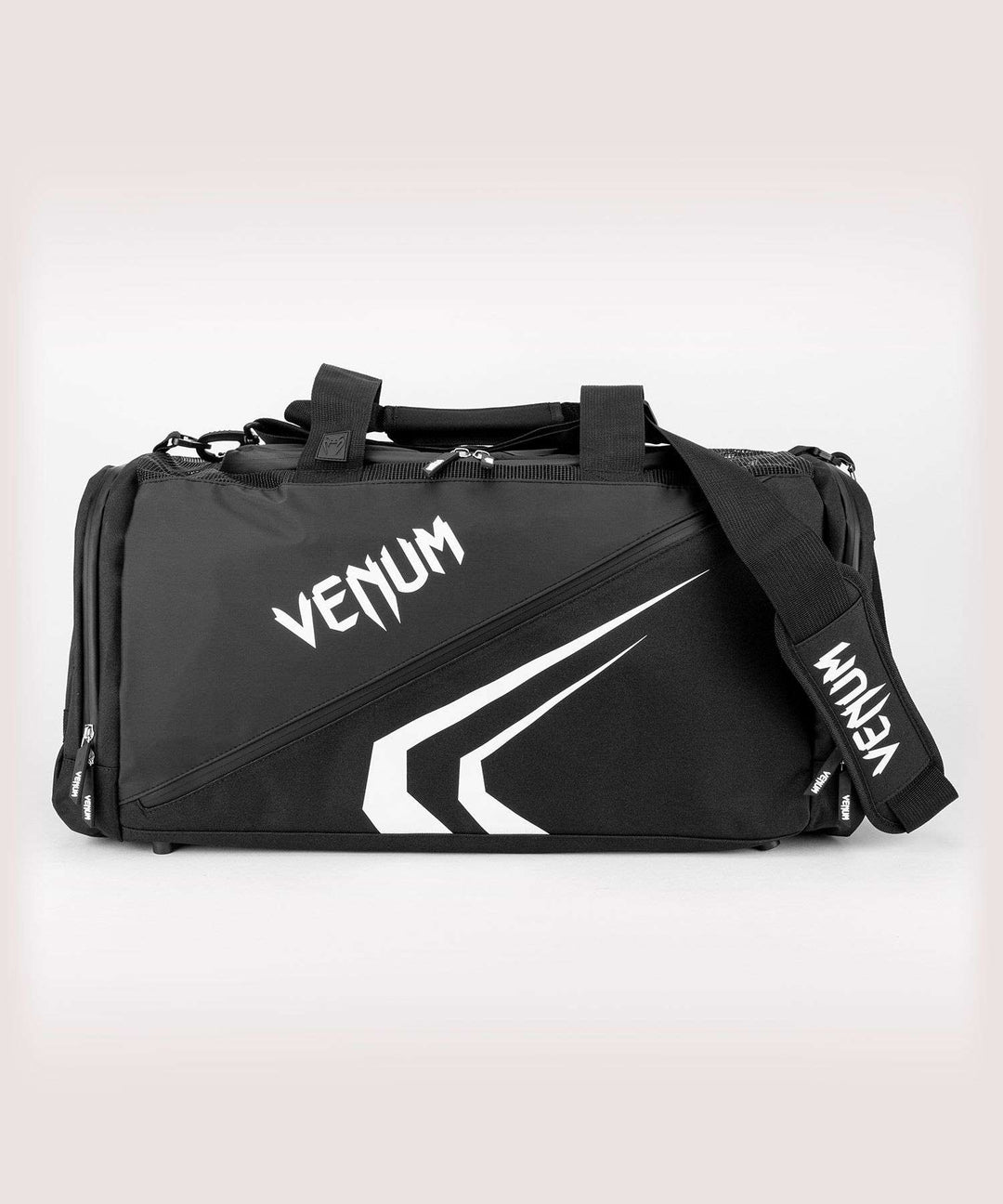 Bolsa de deporte Venum trainer lite evo (negra/blanca)2
