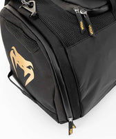 Bolsa deportiva Venum trainer lite evo negro oro