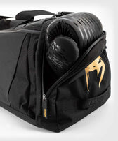 Bolsa deportiva Venum trainer lite evo negro oro