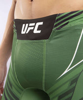 Shorts MMA Venum UFC pro line (verde)