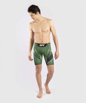 Shorts MMA Venum UFC pro line (verde)
