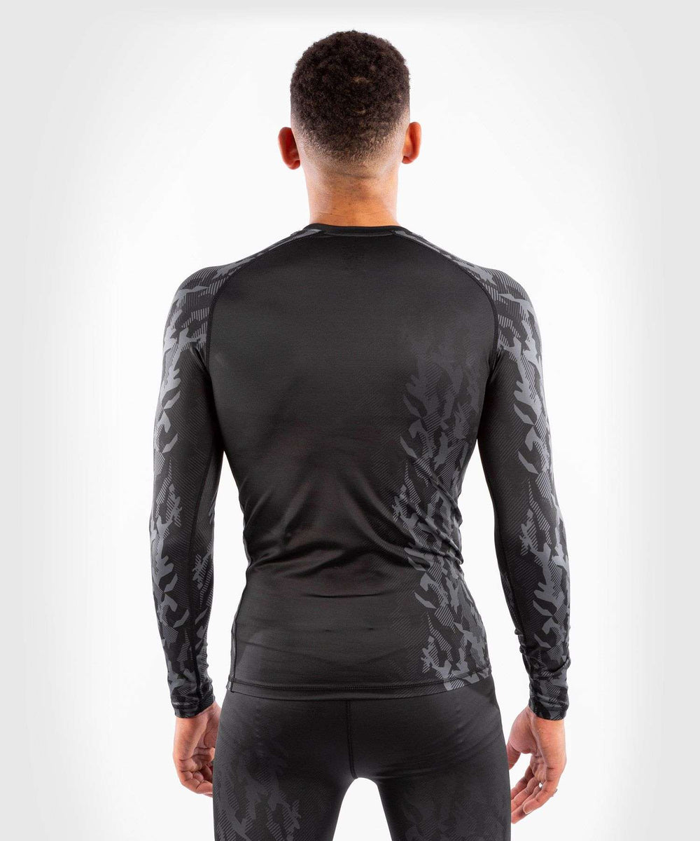 Rashguard MMA Venum UFC (negra)1