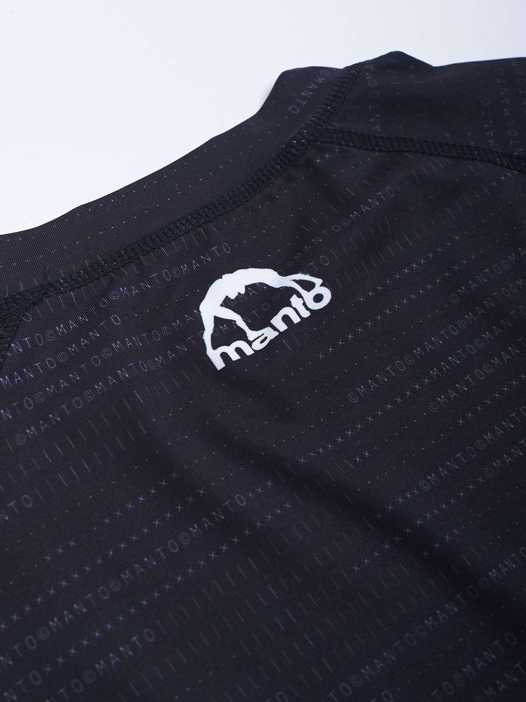 Rashguard MMA Manto overload negra