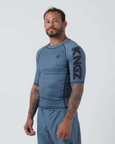 Rashguard Kingz Kore V2 azul mangas cortas