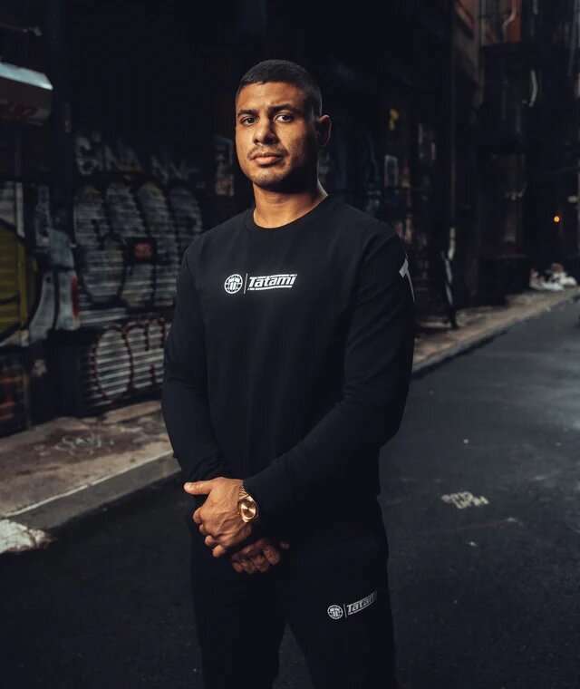 Tatami impact sweatshirt (negra/blanca) 7
