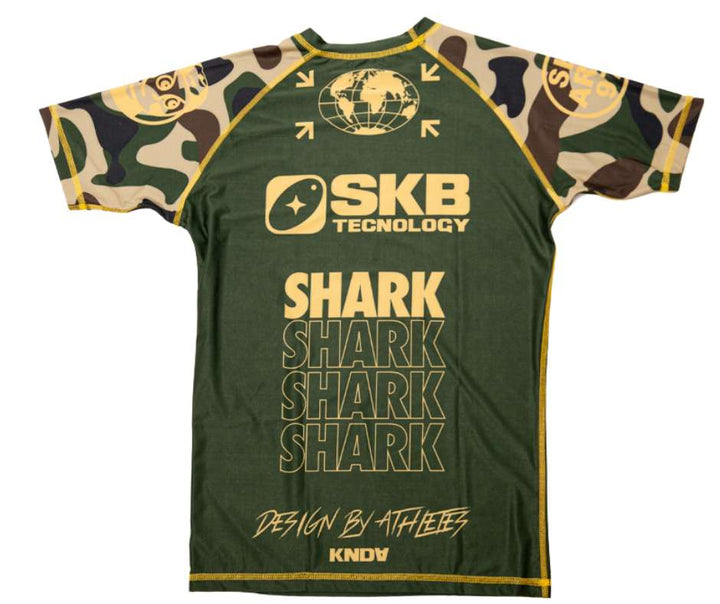 Licra grappling Shark boxing SKB97 (camo/oro) 1