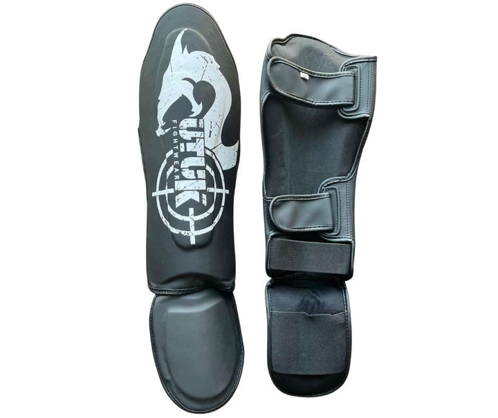 Espinilleras muay thai Utuk hunter negra blanca 1