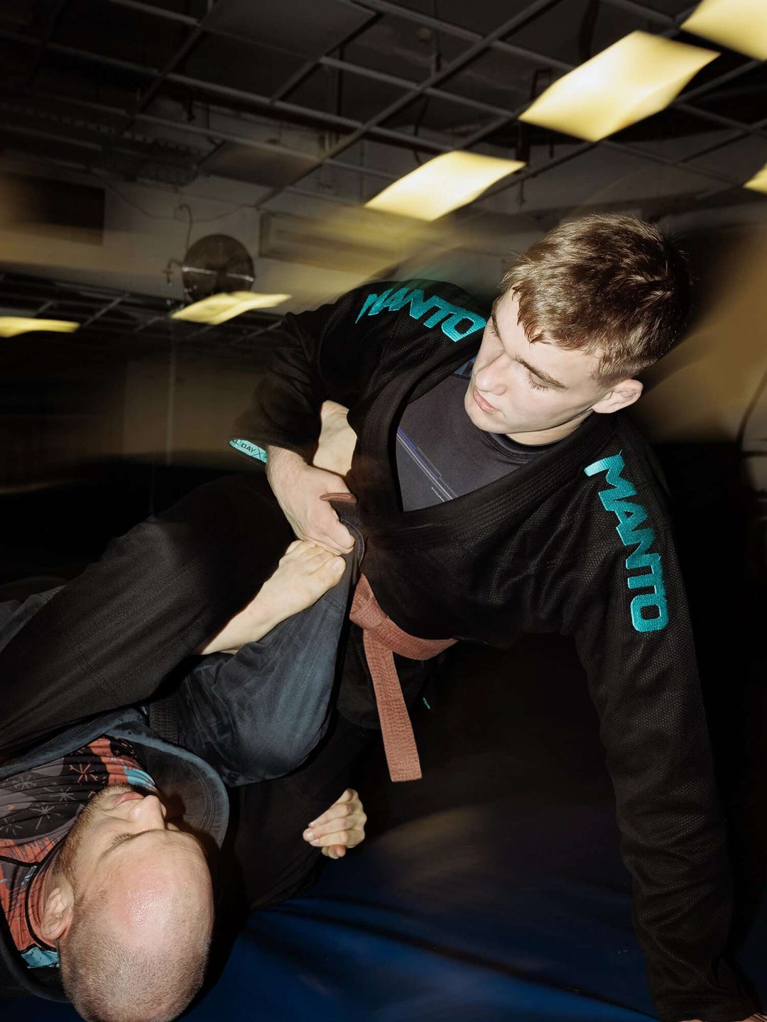 Kimono BJJ Manto X5 negro turquesa 2