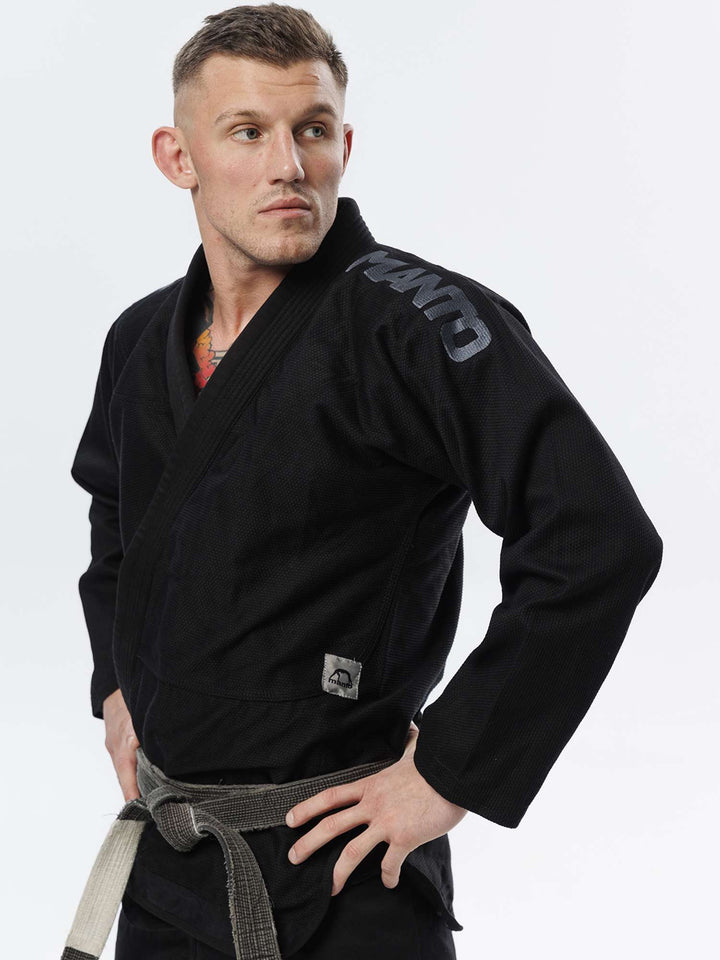 BJJ GI Manto X5 blackout