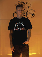 Camiseta Manto metal negra