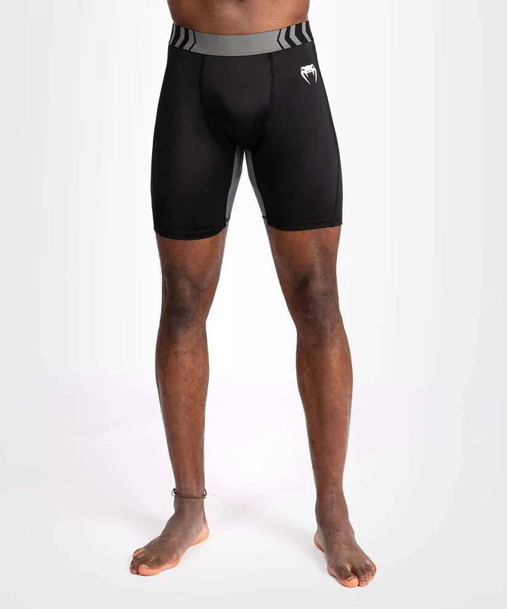 Venum tempest vale tudo negro gris