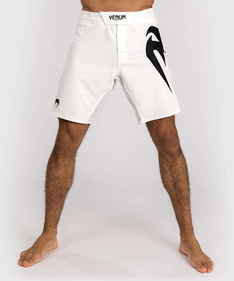 Fightshorts Venum light 5.0 blanco negro