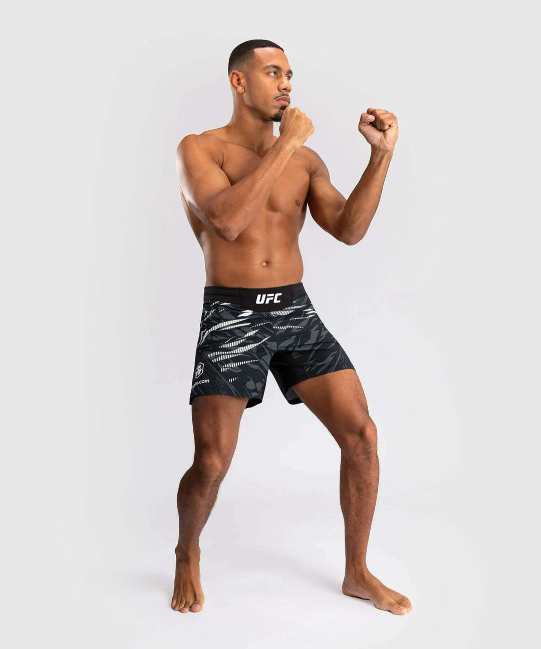 UFC fusion Venum authentic fight shorts negro blanco 6