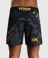 UFC fusion Venum champions authentic shorts de lucha