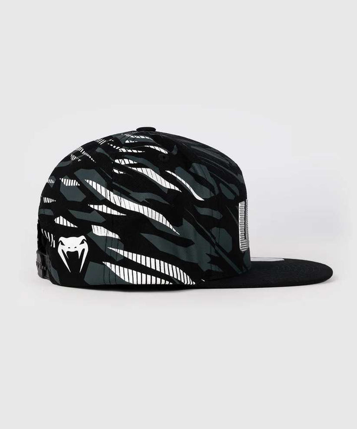 Gorra UFC fusion by Venum authentic fight night negra 3