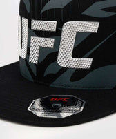 Gorra UFC fusion by Venum authentic fight night negra