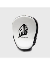 Manoplas de boxeo Shark revolver clot blanca
