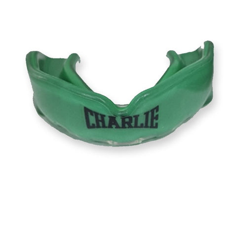 Bucal de boxeo Charlie logo verde