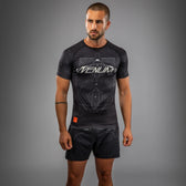 Rashguard Venum Eclipse manga corta negro ivory