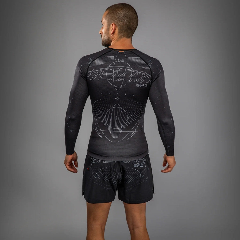 Venum Rashguard Eclipse long Sleeve negra Ivory 1