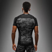 Rashguard Venum Polaris manga corta negro