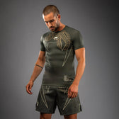 Rashguard Venum Serpenti manga corta khaki bronce
