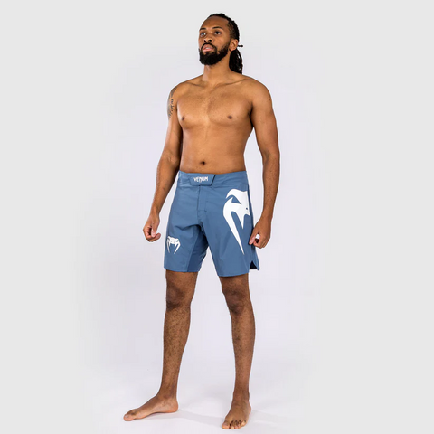 Venum light 5.0 fightshort azul blanco