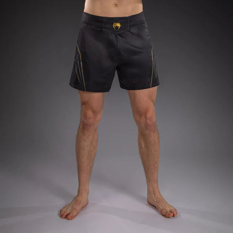 Fightshorts Venum Steamline Negro Oro