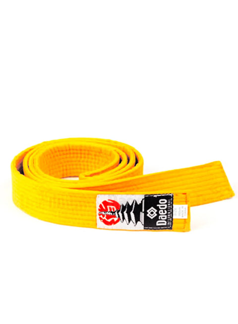 Cinturón amarillo Daedo artes marciales